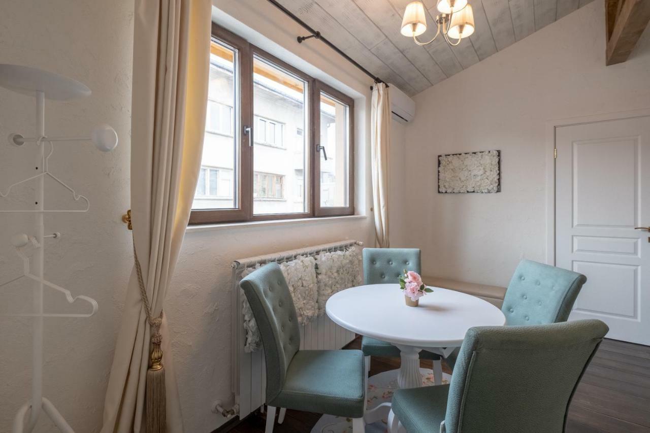 1-Bedroom Designer Apartment On Hristo Belchev Str Sofia Extérieur photo